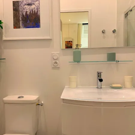 L'art Hyper Centre Apartment